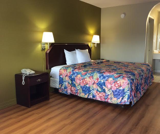 Stratford House Inn And Suites Temple Exteriör bild