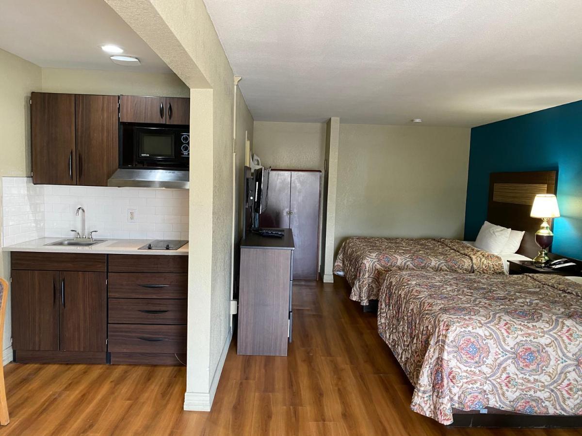 Stratford House Inn And Suites Temple Exteriör bild